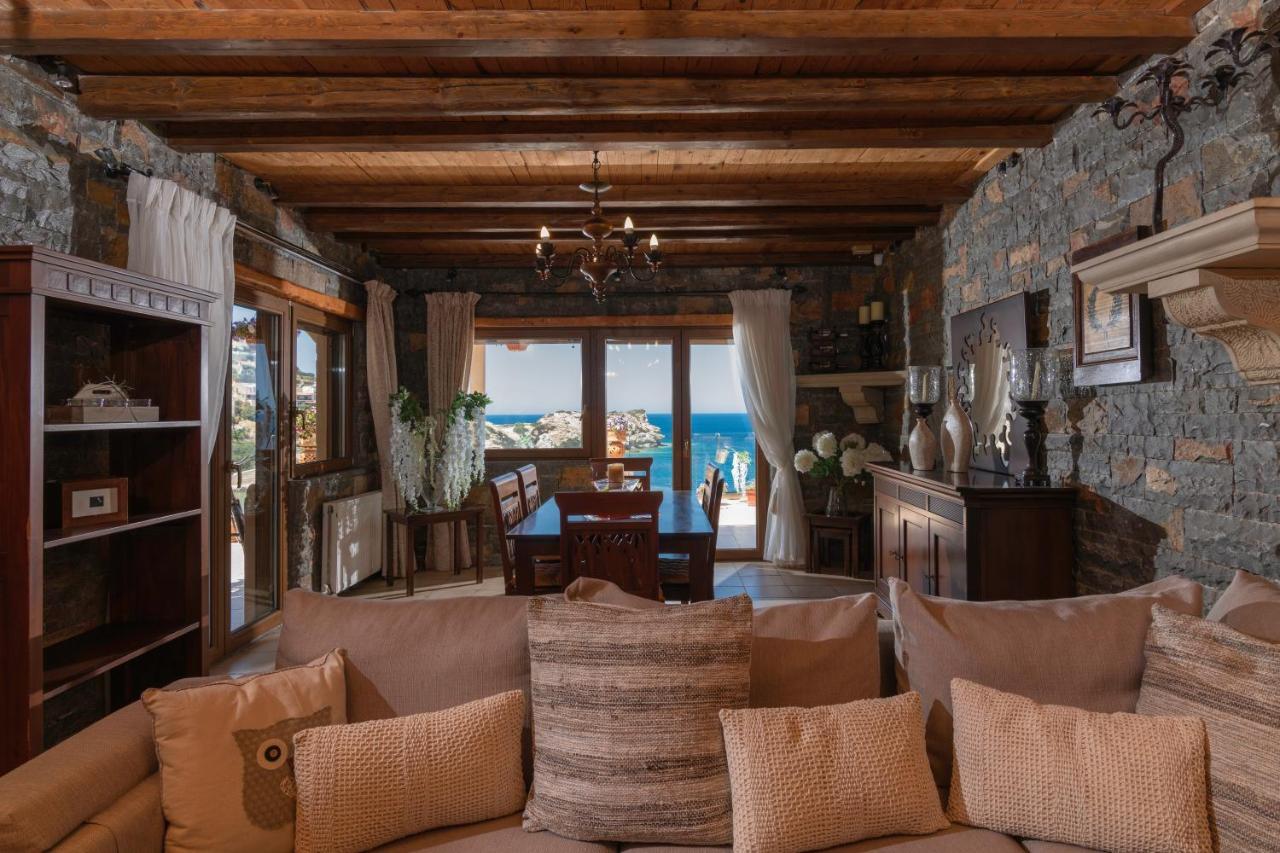 Felini Palace Agia Pelagia 외부 사진