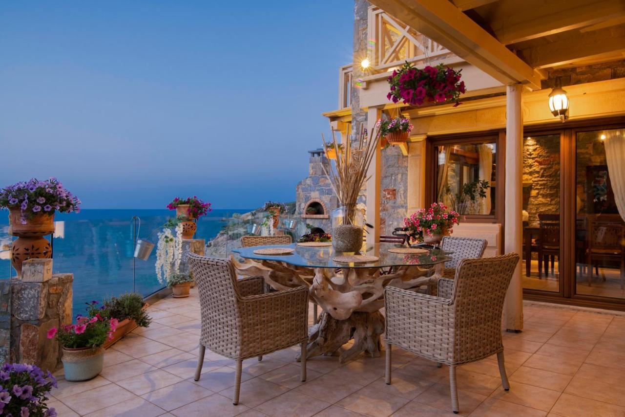 Felini Palace Agia Pelagia 외부 사진
